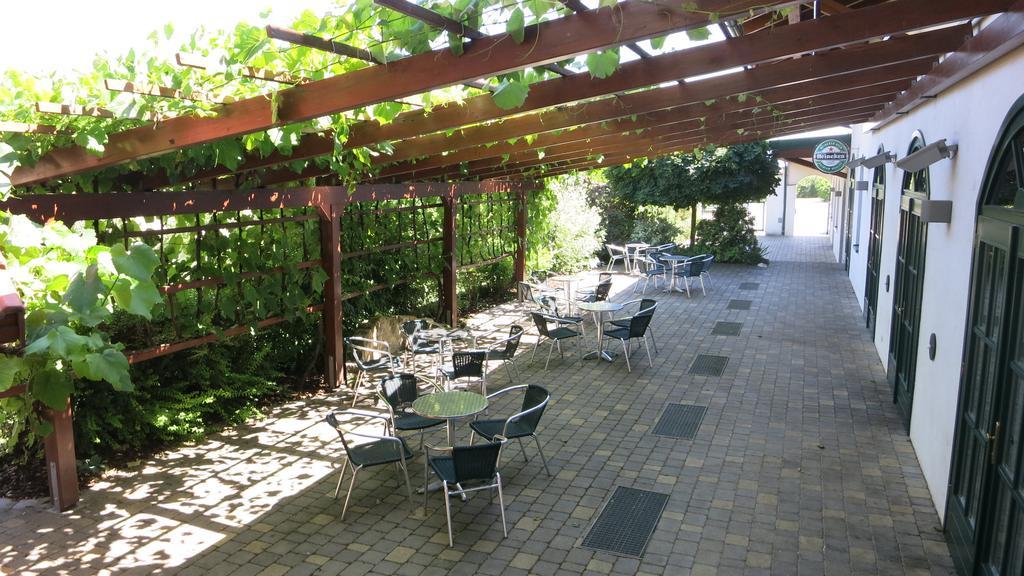 Bar Pension Lang Sankt Andra am Zicksee Luaran gambar