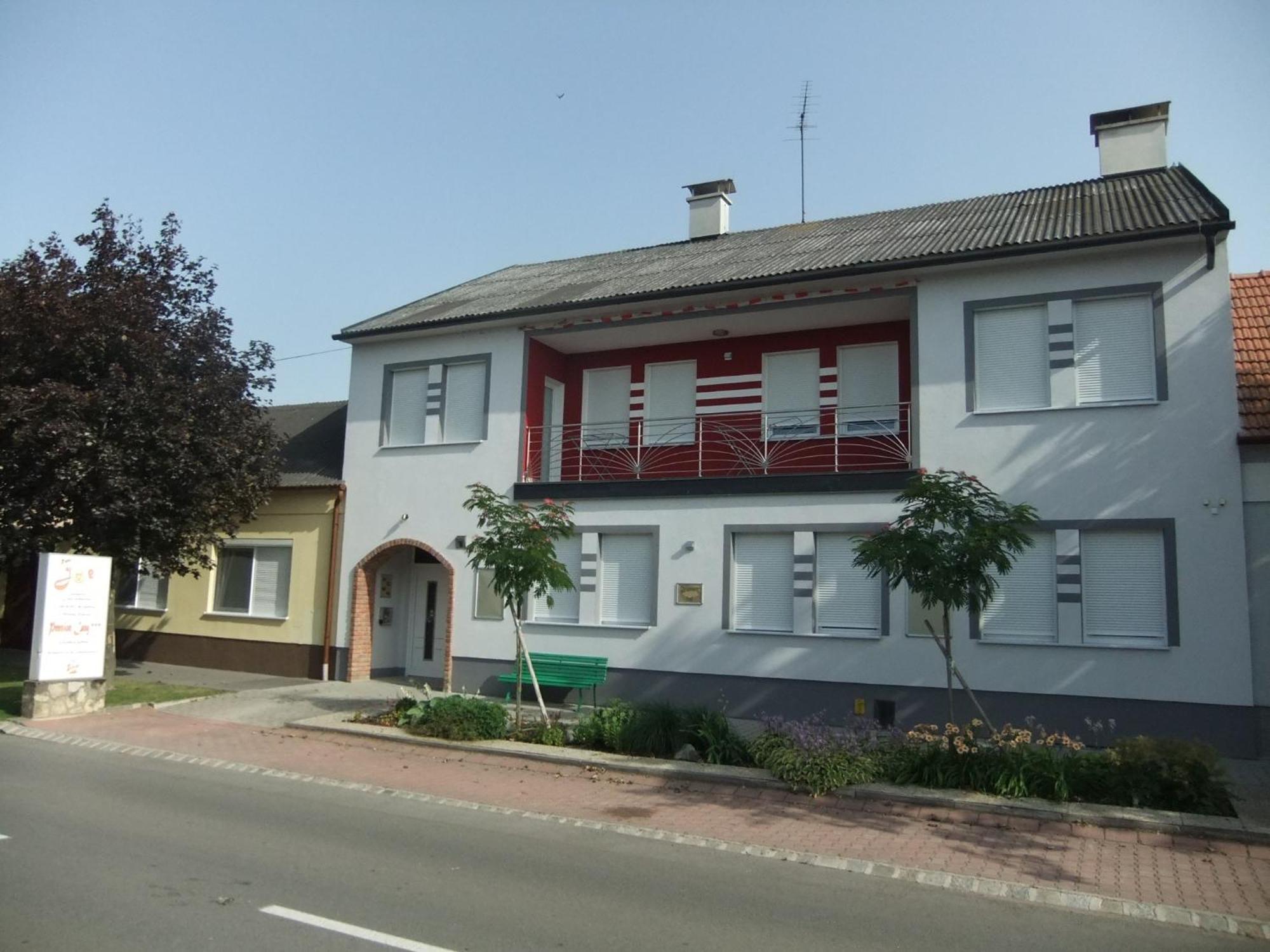 Bar Pension Lang Sankt Andra am Zicksee Luaran gambar